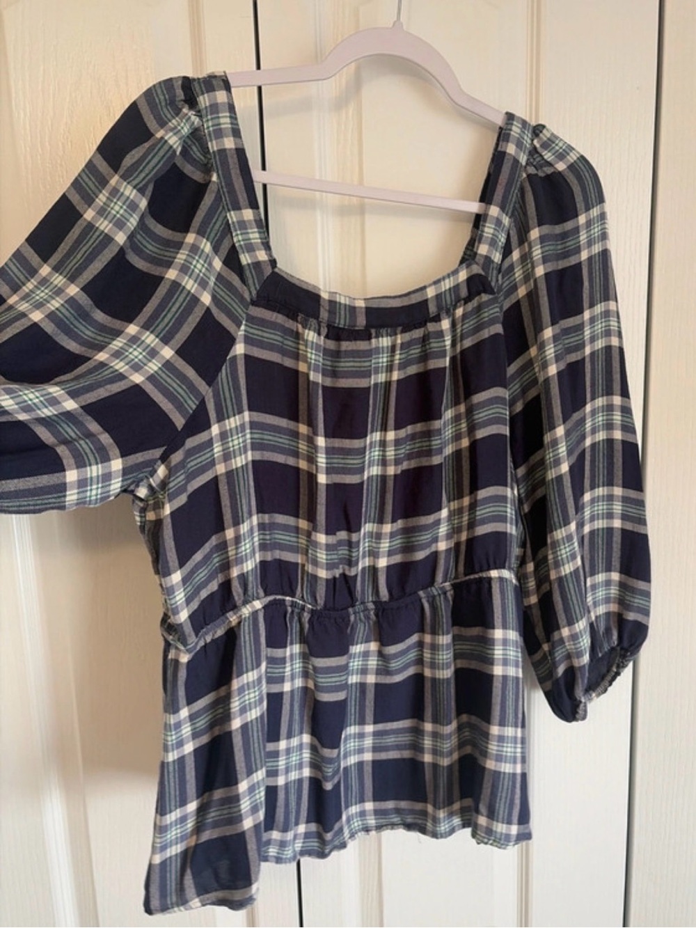 Lane Bryant Navy and White Plaid Peasant Top - Picture 3 of 5
